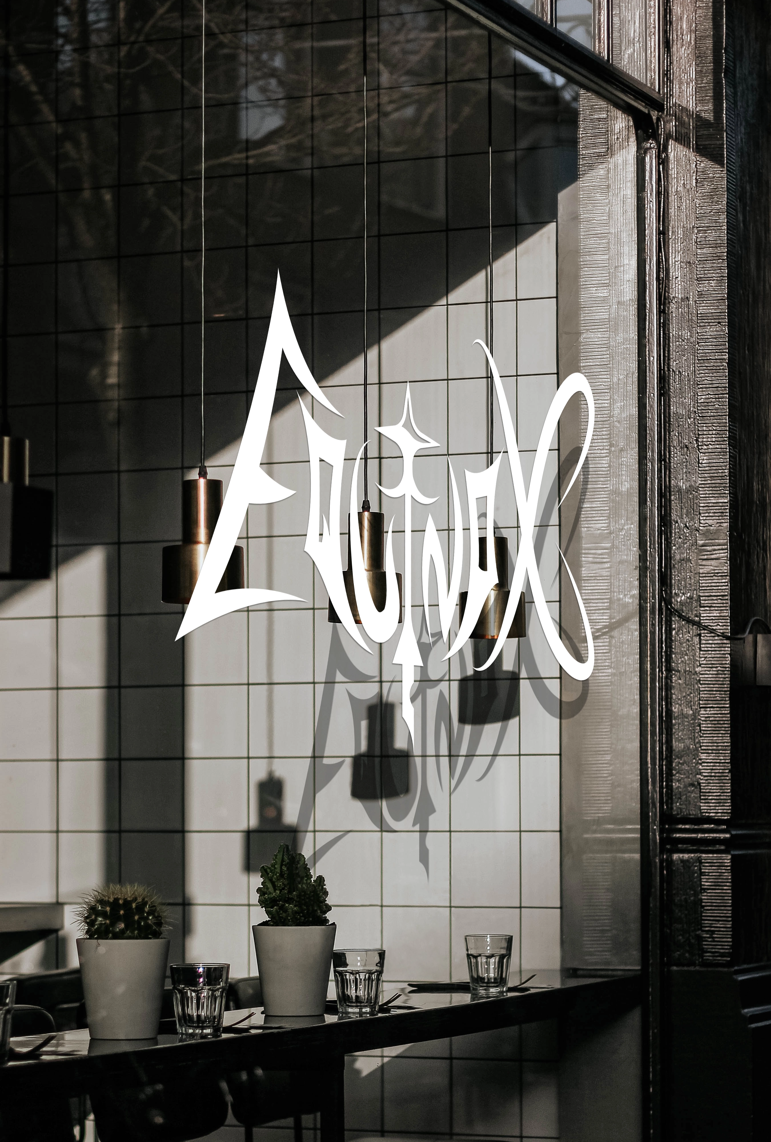 Equinox — Identité